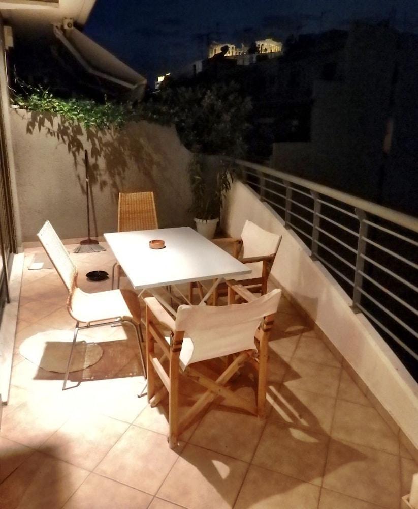 Acropolis Museum Flat With A View Apartment Атина Екстериор снимка